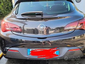 Opel Astra GtC