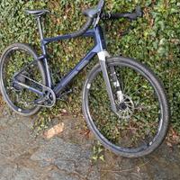 BMC URS TWO Gravel + - Full Carbon - Perfetta