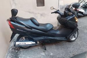 Scooter Burgman 400 Suzuki