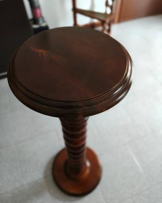 Elegante Piedistallo a Colonna in Legno Massello 