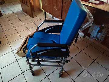 sedia a rotelle "NUOVA" 