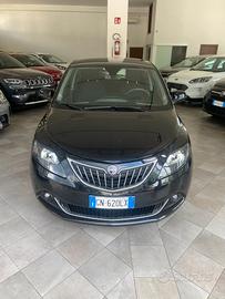 Lancia Ypsilon 1.0 FireFly 5 porte S&S Hybrid Gold