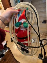 Babbo Natale con illuminazione