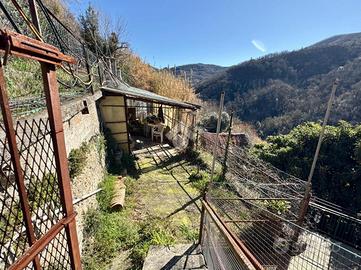 CASA SEMINDIPENDENTE A SANT'OLCESE