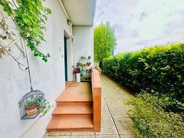 Casa indipendente ampi spazi e giardino