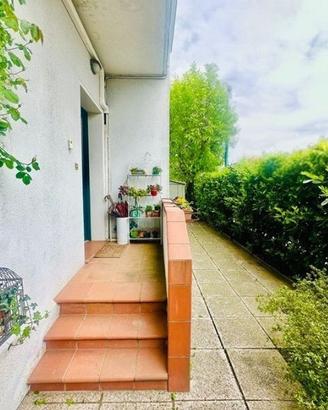 Casa indipendente ampi spazi e giardino