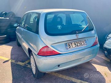Lancia Y 1.2i 60 CV cat