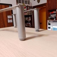 Piedini. Gambe regolabili x mobili