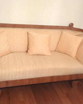 Biedermeier del 1800 in legno di betulla