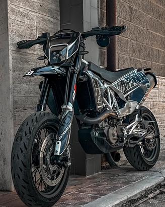 Husqvarna 701 sm motard