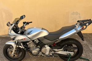 Honda Hornet S