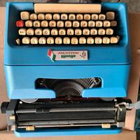 macchina da scrivere Olivetti  italia 90