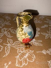 Piccola brocca in ceramica
