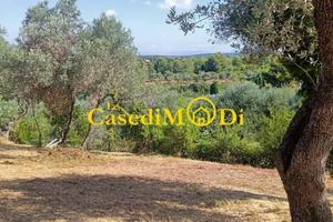 Terreno di 1600 m² a Livorno