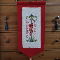 lavoretti a mano  ricamati a punto e croce 