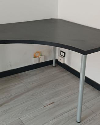 Scrivania angolare cm 120 x 120