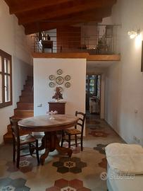 QUARTU CASA INDIPENDENTE CENTRO STORICO
