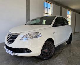 Lancia Ypsilon 1.2 69 CV 5 porte Elefantino Ok Neo
