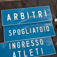 cartelli vintage anni 90 