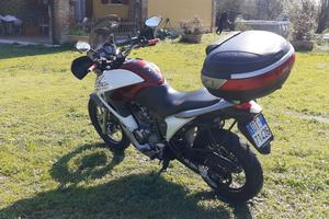 Honda Transalp 700