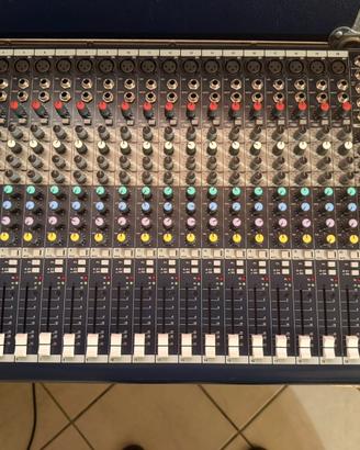 Mixer Soundcraft MFX-20