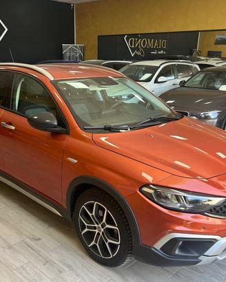 FIAT TIPO CROSS 1.6 Mjet 130 cv “PERFETTA”-2022