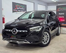 MERCEDES-BENZ GLA 180 d Automatic Progressive Adva