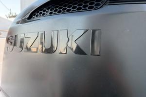SUZUKI MARINE DF250 TX – 250 CV – V6 3.6 L – GAMBO