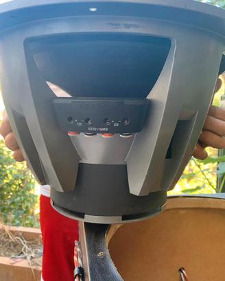 Subwoofer: Alpine SWR-1522D (Serie Type-R)