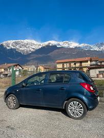 Opel corsa da sistemare o per pezzi di ricambio