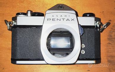 Macchina fotografica Pentax Spotmatic revisionata