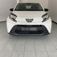 Toyota Aygo X 1.0B (72 CV) Active