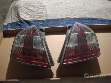Coppia Fanali Posteriori Fiat Stilo 3 Porte