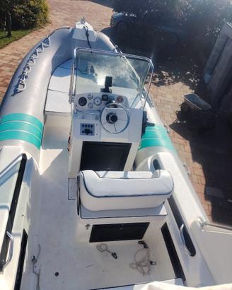 Gommone alson