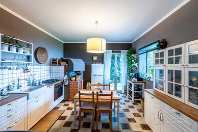 Cucina completa e frigo