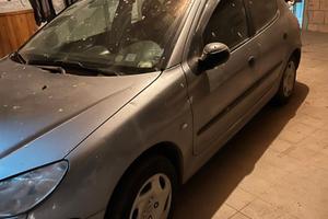 PEUGEOT 206 ANNO 2002