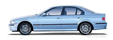 4 porte più baule BMW E39