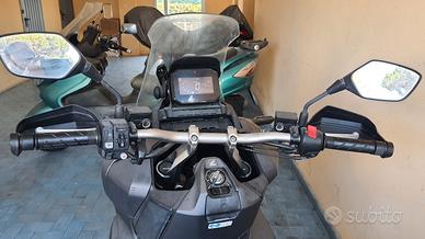 scooter honda adv 350 