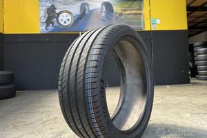 01 Pneumatico 225/40R18 92Y Michelin 90% residui