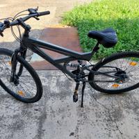 MOUNTAIN BIKE NUOVA