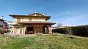 casa-indipendente-di-450-m²-con-4-locali-e-box-aut