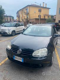 Golf seria 5 UNICO PROPRETARIO 142.000 km