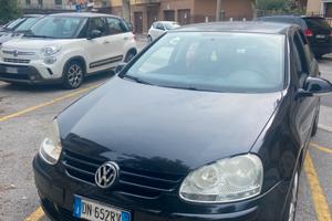 Golf seria 5 UNICO PROPRETARIO 142.000 km