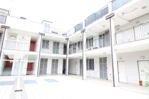 3 LOCALI A VILLASANTA