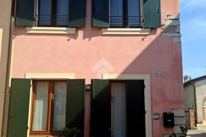 3 LOCALI A ZEVIO