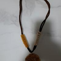 collana in corda,con ciondolo in giada giadeite