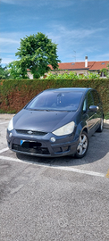 Ford Smax