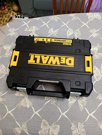 avvitatore dewalt 