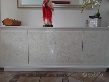 madia moderna a 4 ante