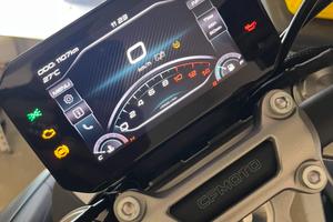 Cf moto
